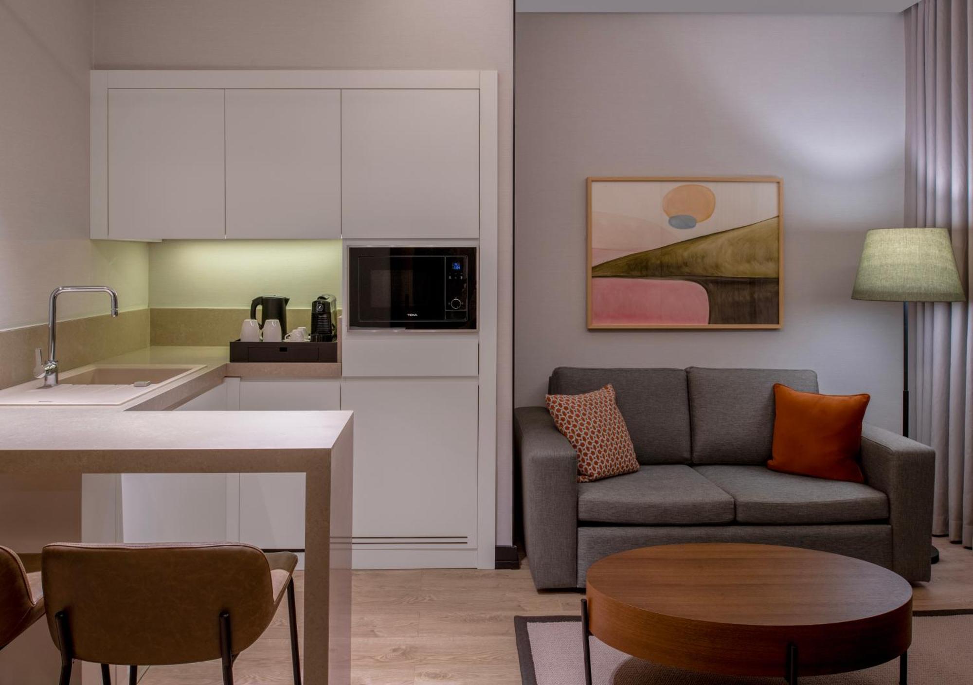Altunizade Istanbul, Curio Collection By Hilton Hotel Istanboel