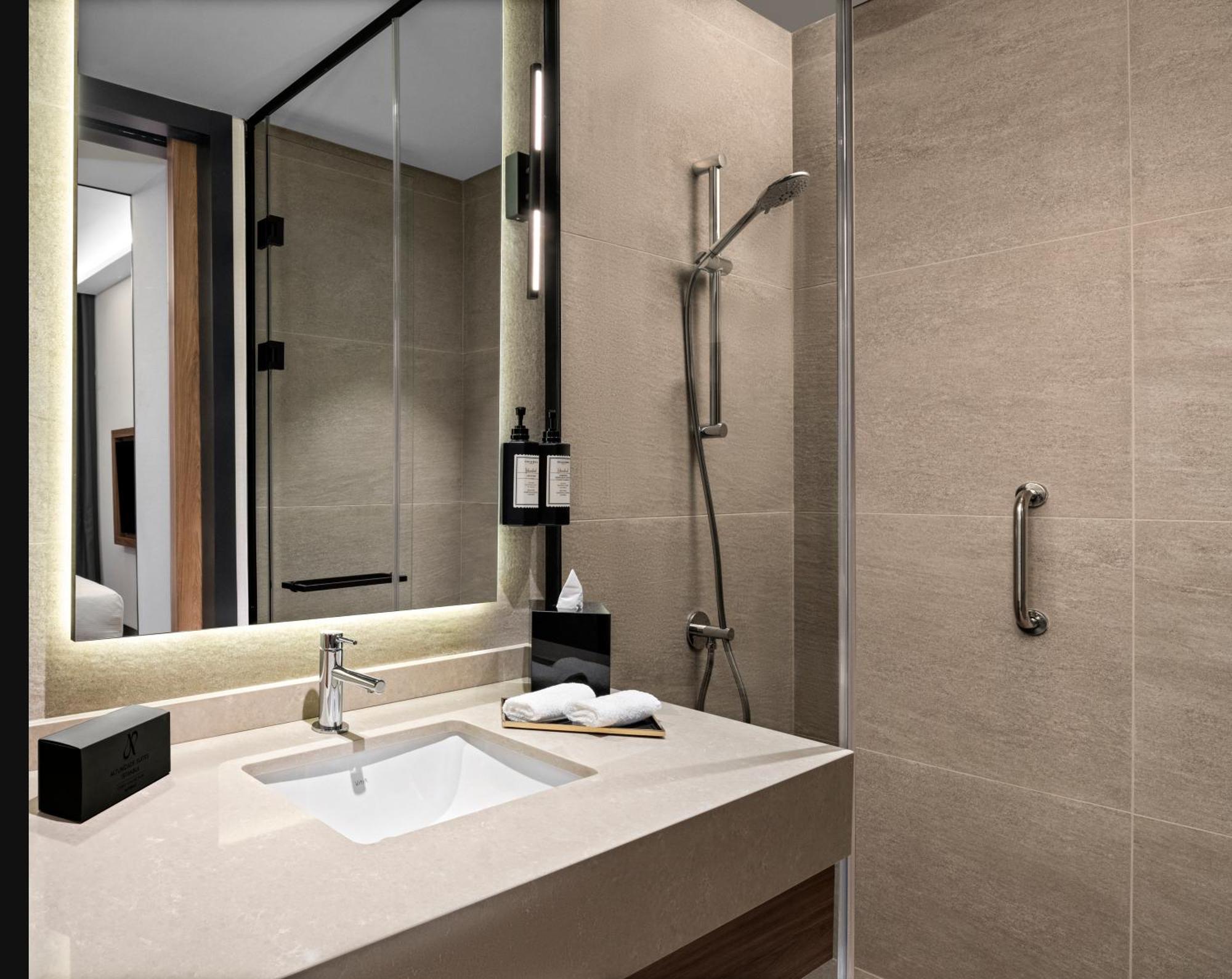 Altunizade Istanbul, Curio Collection By Hilton Istanboel